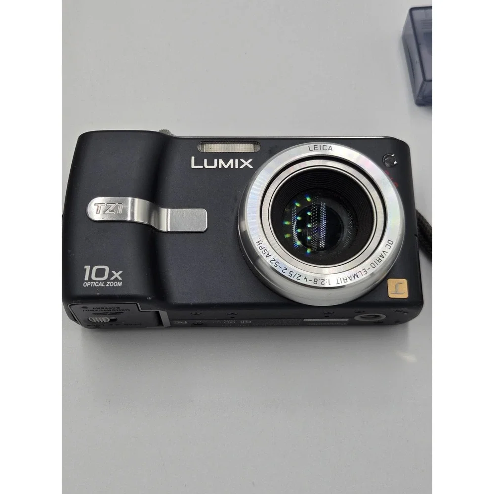 Camera Panasonic Digital Lumix DMC-TZ1 5.0MP Black Tested-Many Extras Works